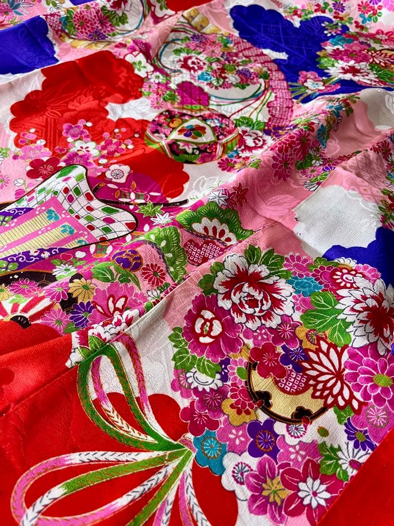 正絹 アンティーク着物 七五三 ◇御所車 薬玉 鞠 平安雅な古典柄