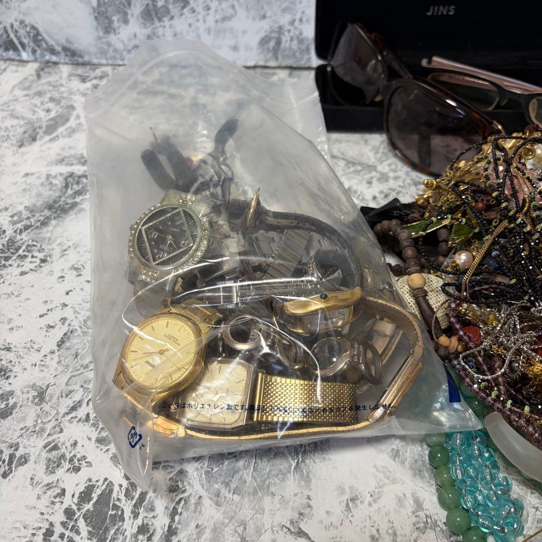 アクセサリーまとめ売り　約3kg リング　ネックレス　腕時計