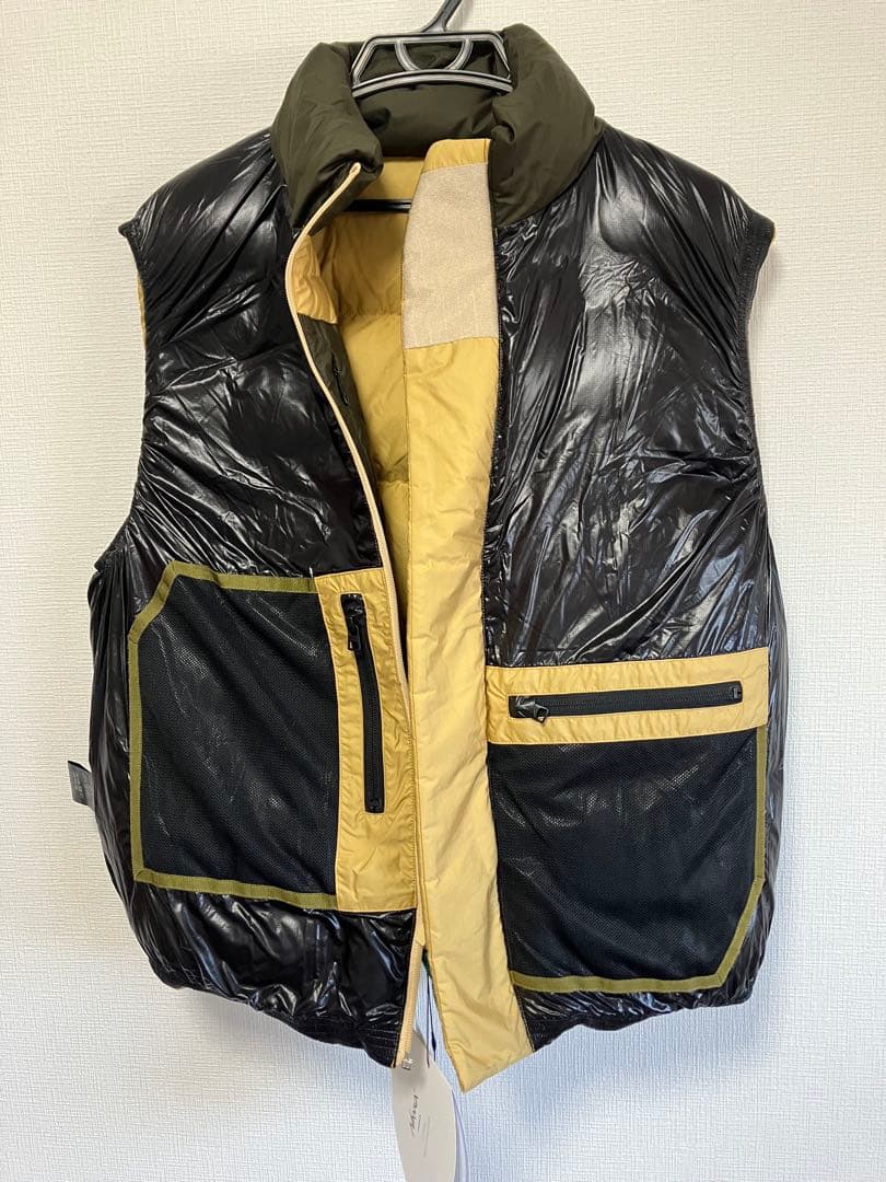 NANGA ダウンベスト ベージュ・黒