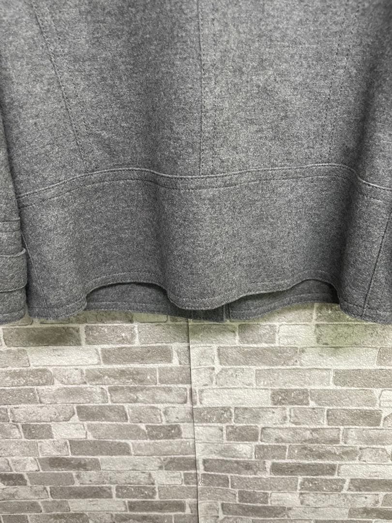 美品　BURBERRY グレー ウール ピーコート　ショートコート　裏地チェック