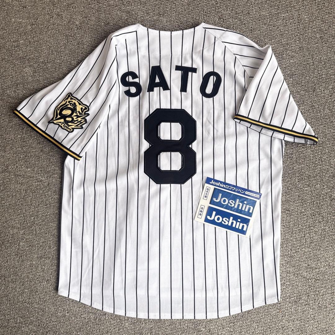 即購入可❣️大人気❣️阪神タイガース 8 佐藤輝明 選手 レプリカ ユニフォーム L