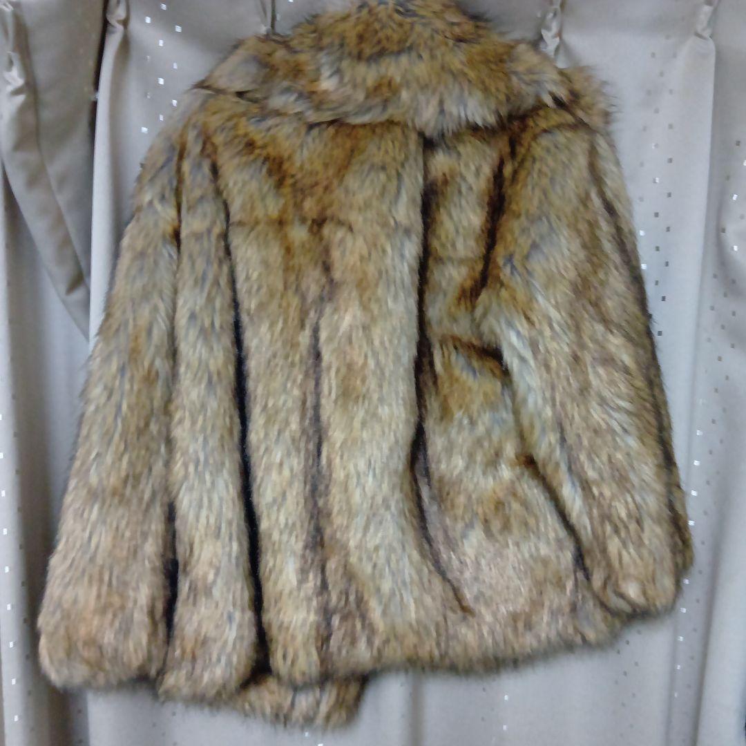 jakke ボリューム エコファー　セミロングコート