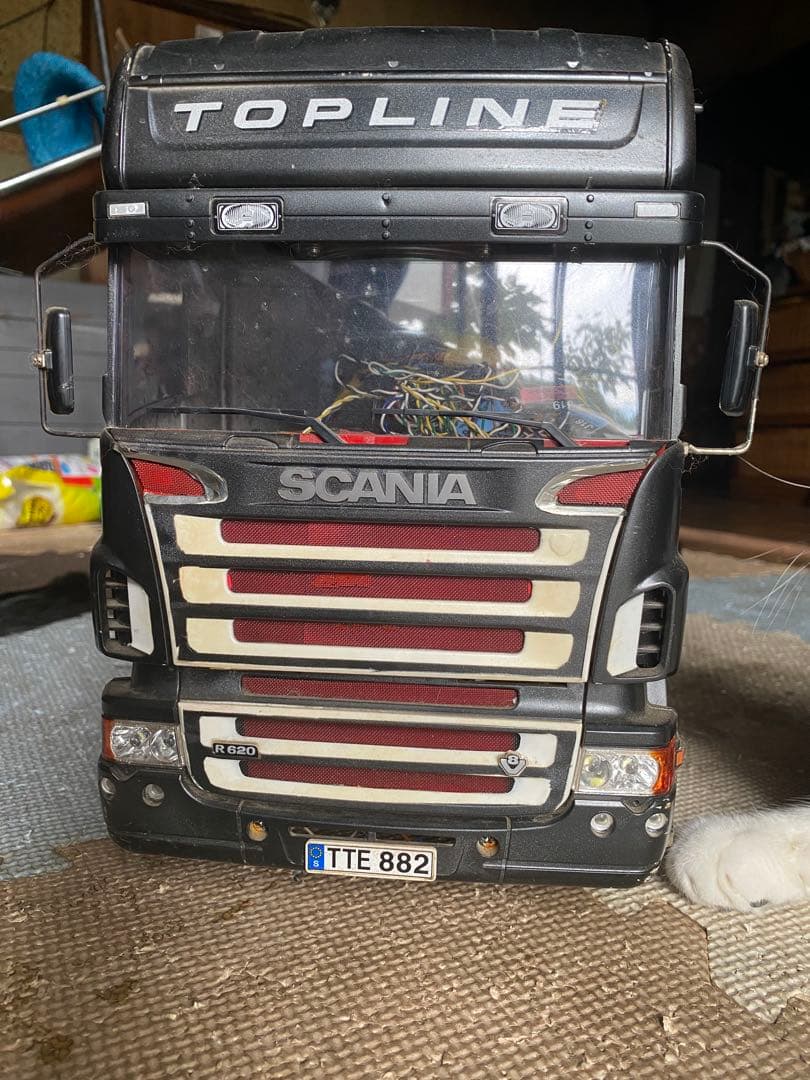 タミヤ　1/14 スカニア原木運搬フルトレーラー仕様　フルオペ