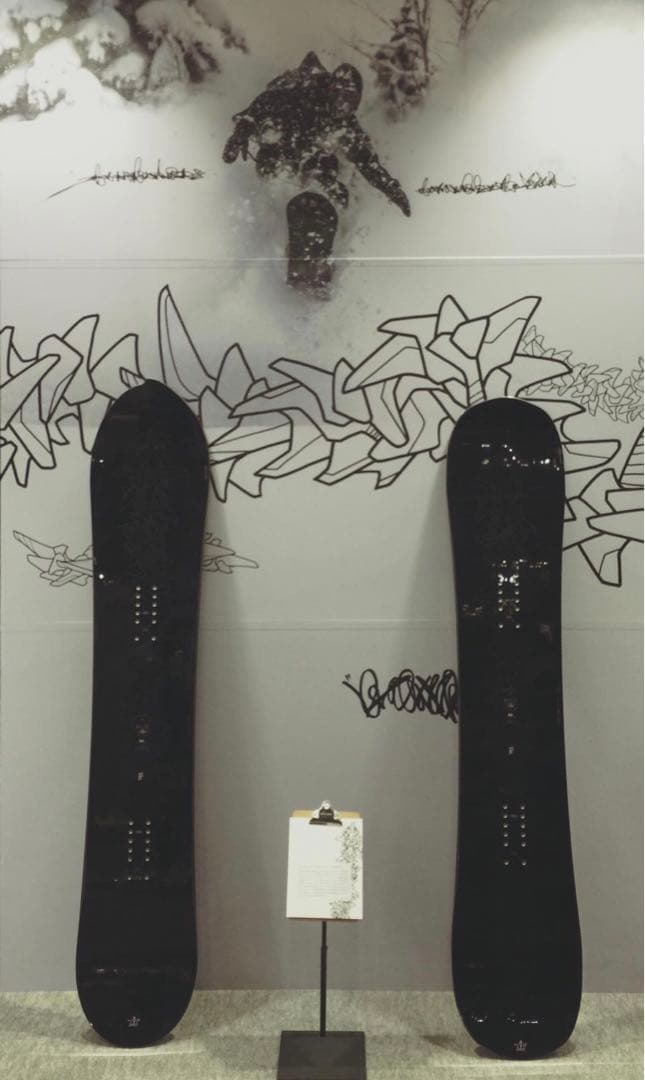 美品　SAVANDER DEEPEN 154cm #1 パウダーボード