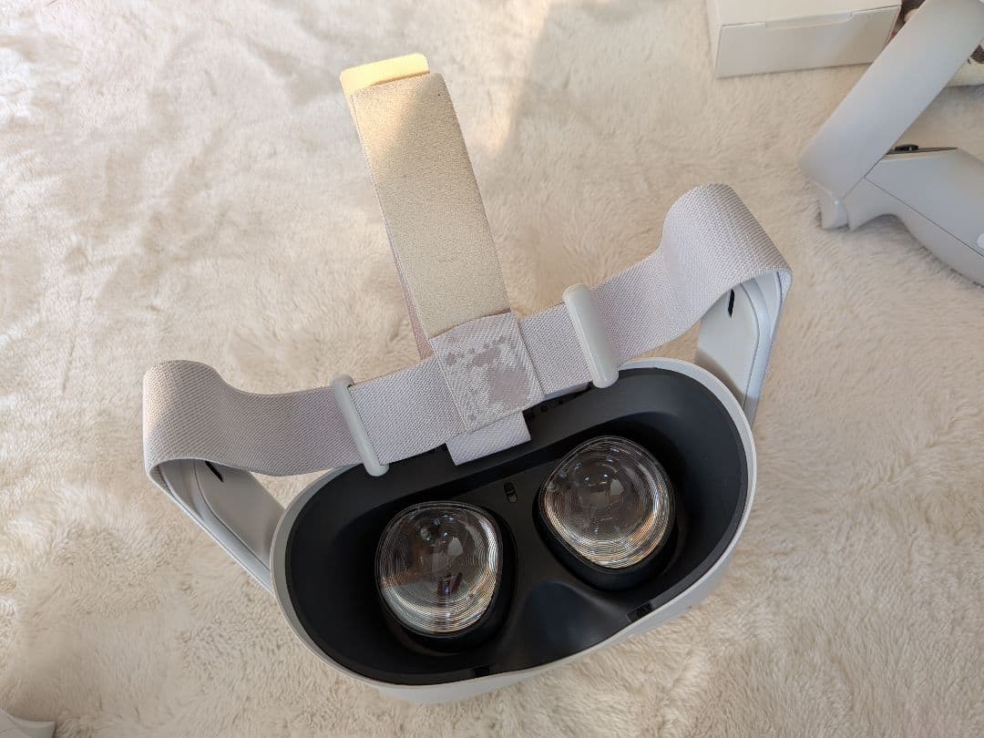 た。オキュラスクエスト2(メタクエスト2)　64GB