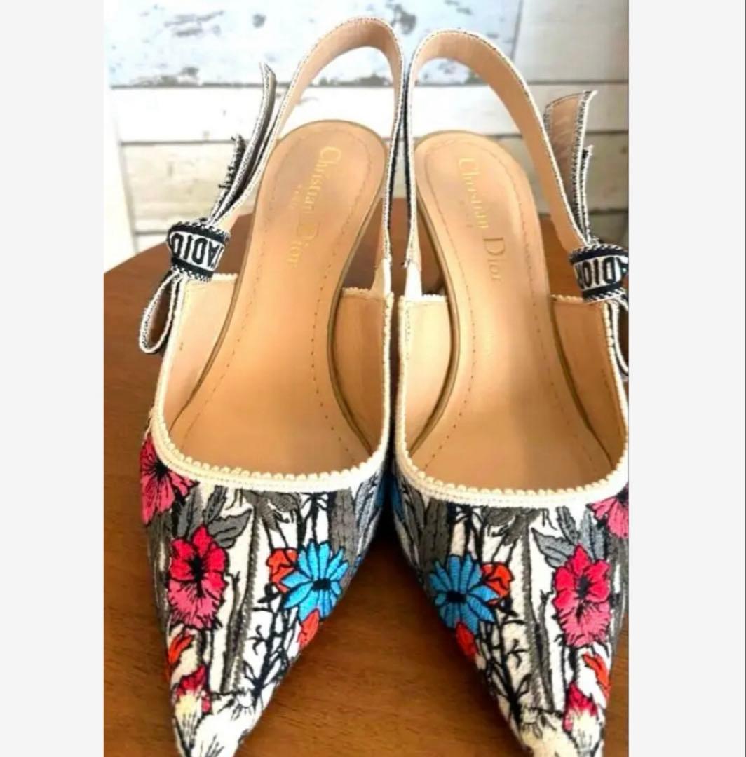 三連休最終セール！！！Dior 花柄刺繍 ヒール 22.5cm