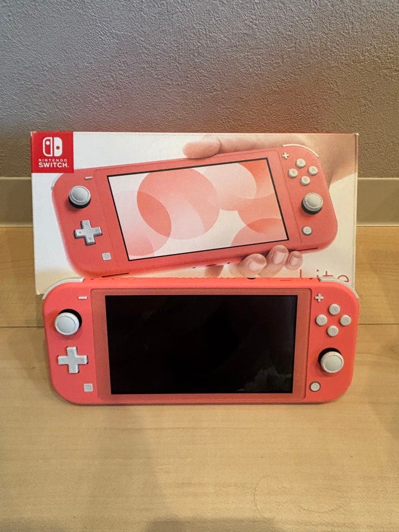 【美品】任天堂Switchライト コーラルピンク 本体のみ
