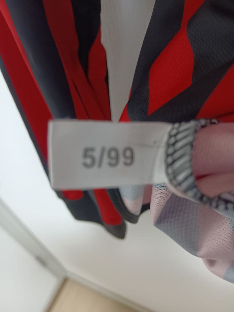 アルベルティーニのミラン100周年記念ユニフォーム