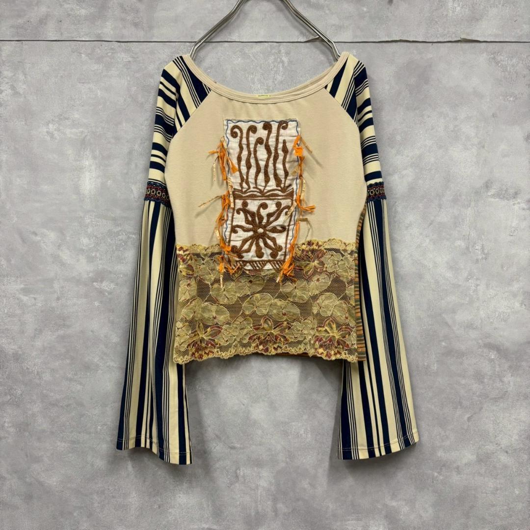 良デザイン◎ Y2K SAVE THE QUEEN 総柄トップス N2566