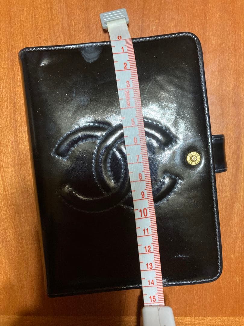 MIYABI　　シャネル　エナメル黒　スケジュール帳カバー　名刺入