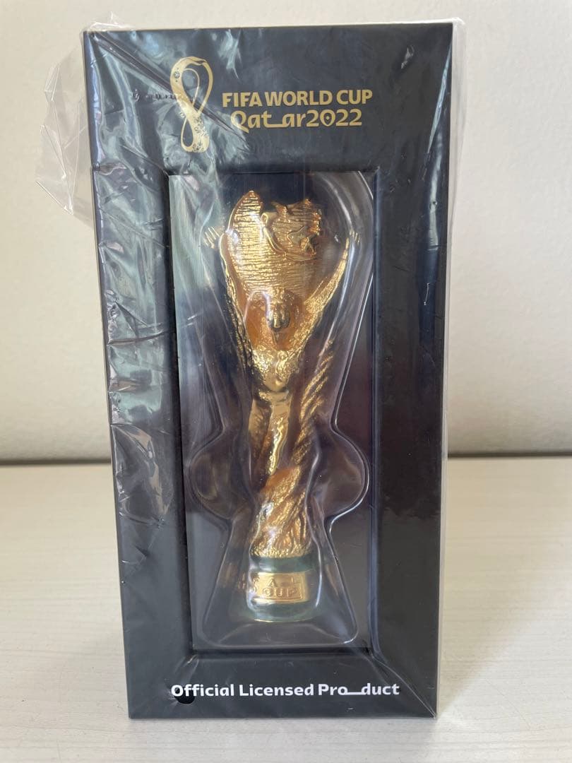【公式認可商品】FIFAワールドカップ2022トロフィー 購入価格30,250円