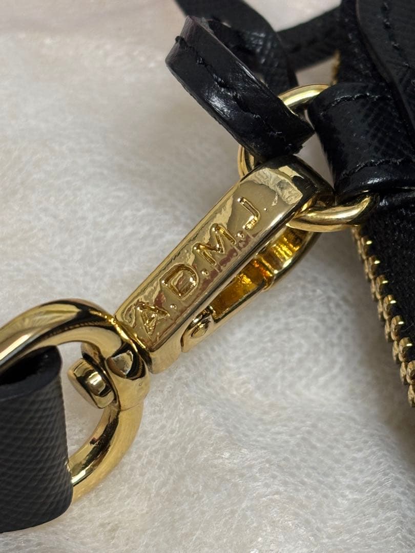 【最終値下げ】ADMJ エーディーエムジェー ショルダーウォレット ブラック