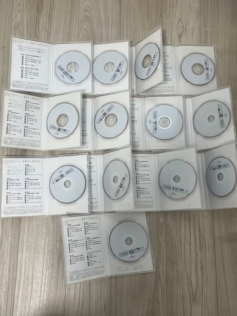 ハンターハンター 旧アニメDVD 1巻～13巻 ポスター付 キルア ゴン
