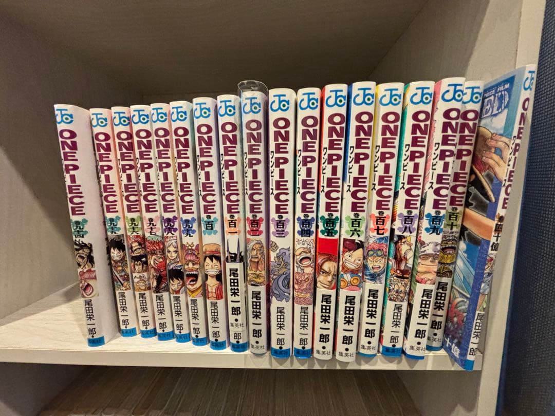 ONE PIECE 1巻〜110巻➕映画FILMRED巻40億