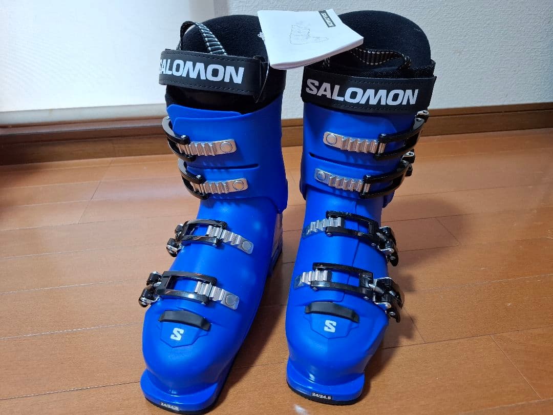 新品　スキーブーツジュニアSALOMON S/RACE60T　24/24.5