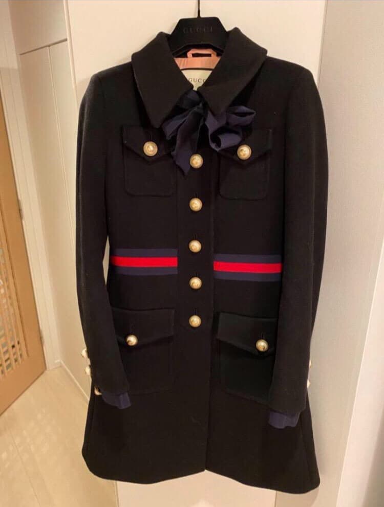 シェリーライン　GUCCI ボタン　上品コート　ブラック　紺色