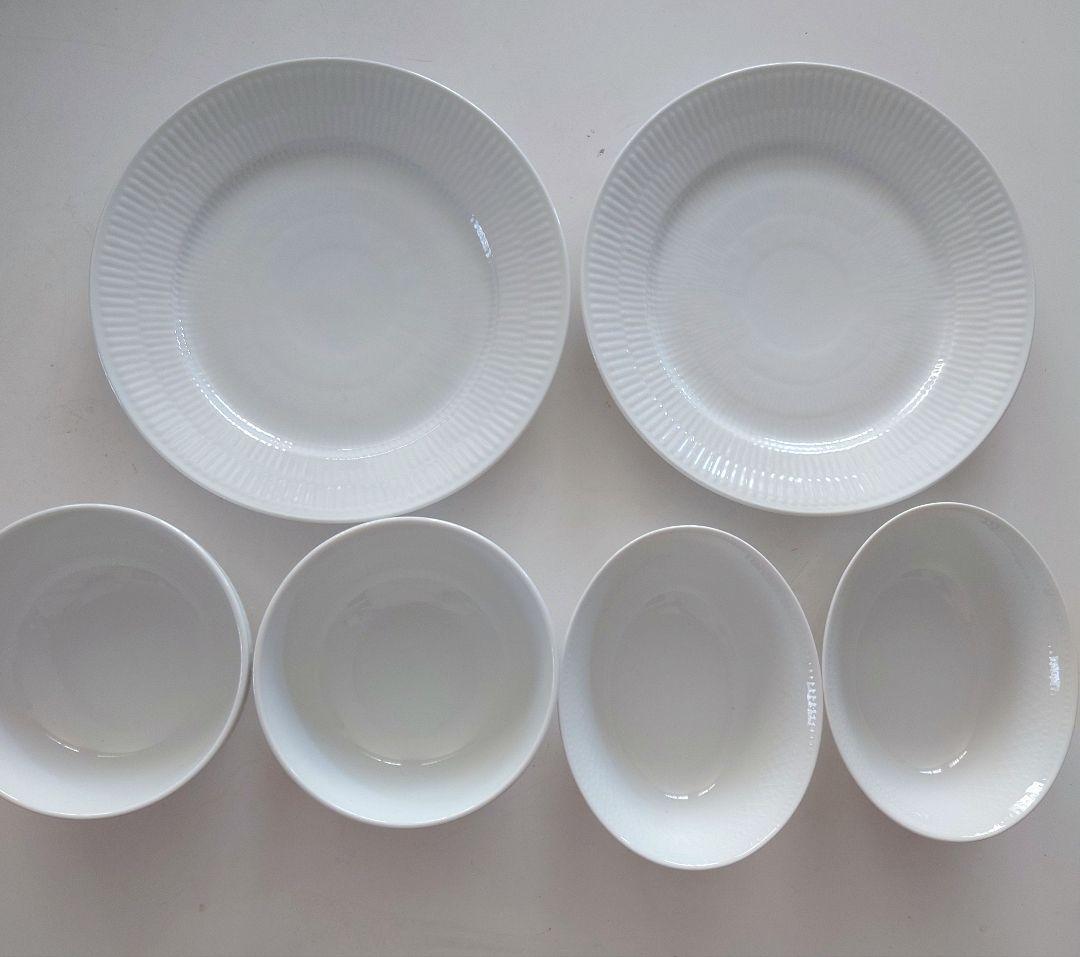 未使用品 ロイヤルコペンハーゲンホワイトフルーテッド 食器セット