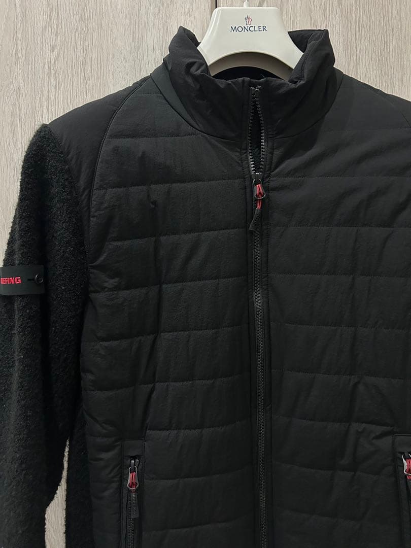 MEN’S WINDBLOCK MOLE YARN KNIT BLOUSON