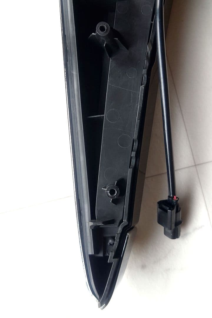 30系アルファード後期 モデリスタ シグネチャーイルミブレード 左側