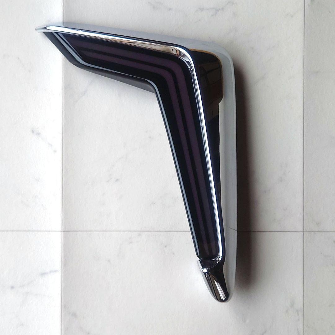 30系アルファード後期 モデリスタ シグネチャーイルミブレード 左側