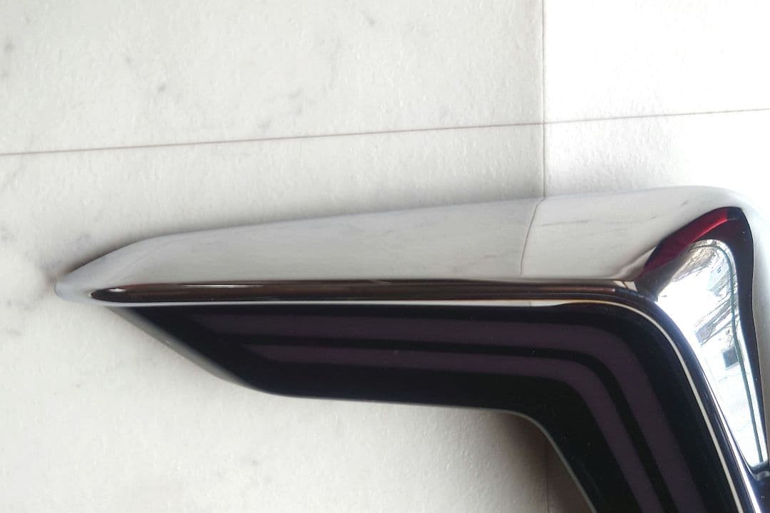 30系アルファード後期 モデリスタ シグネチャーイルミブレード 左側