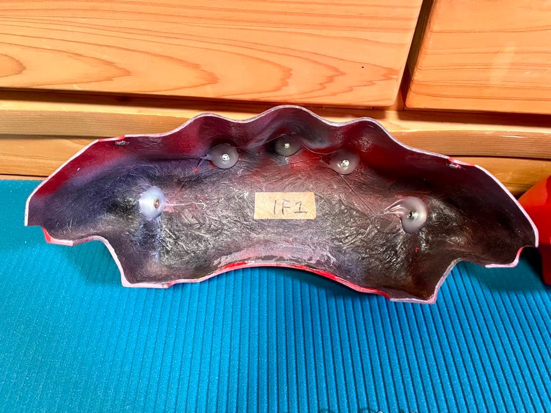 【未使用品】WEBER Sport 赤 キャリパー カバー　ヴォクシー　80系