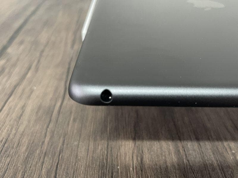 ⑨【美品】iPad Apple 第9世代　Wi-Fiモデル　64GB