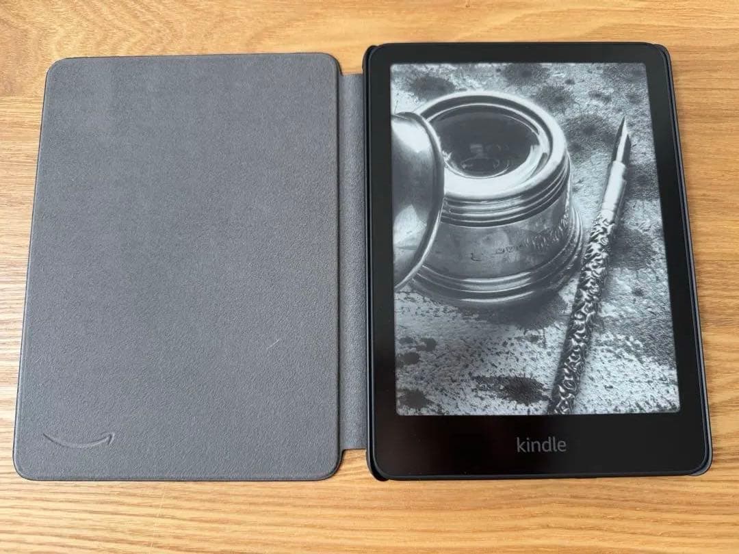 Kindle Paperwhite Gen 12 16GB ブラック　ケース付き