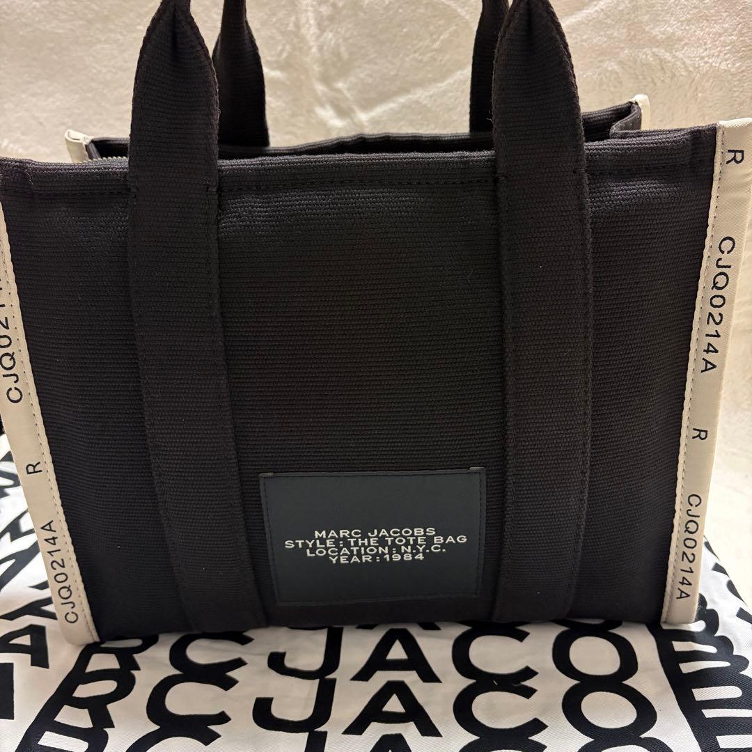 バッグ THE JACQUARD LARGE TOTE BAG MARC JACOBS