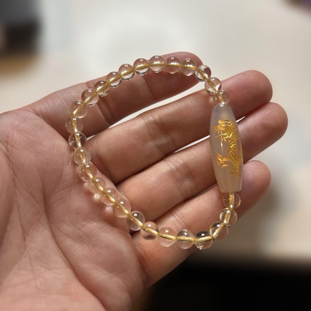 手彫り白めのう金龍神天珠さま！すんごい！