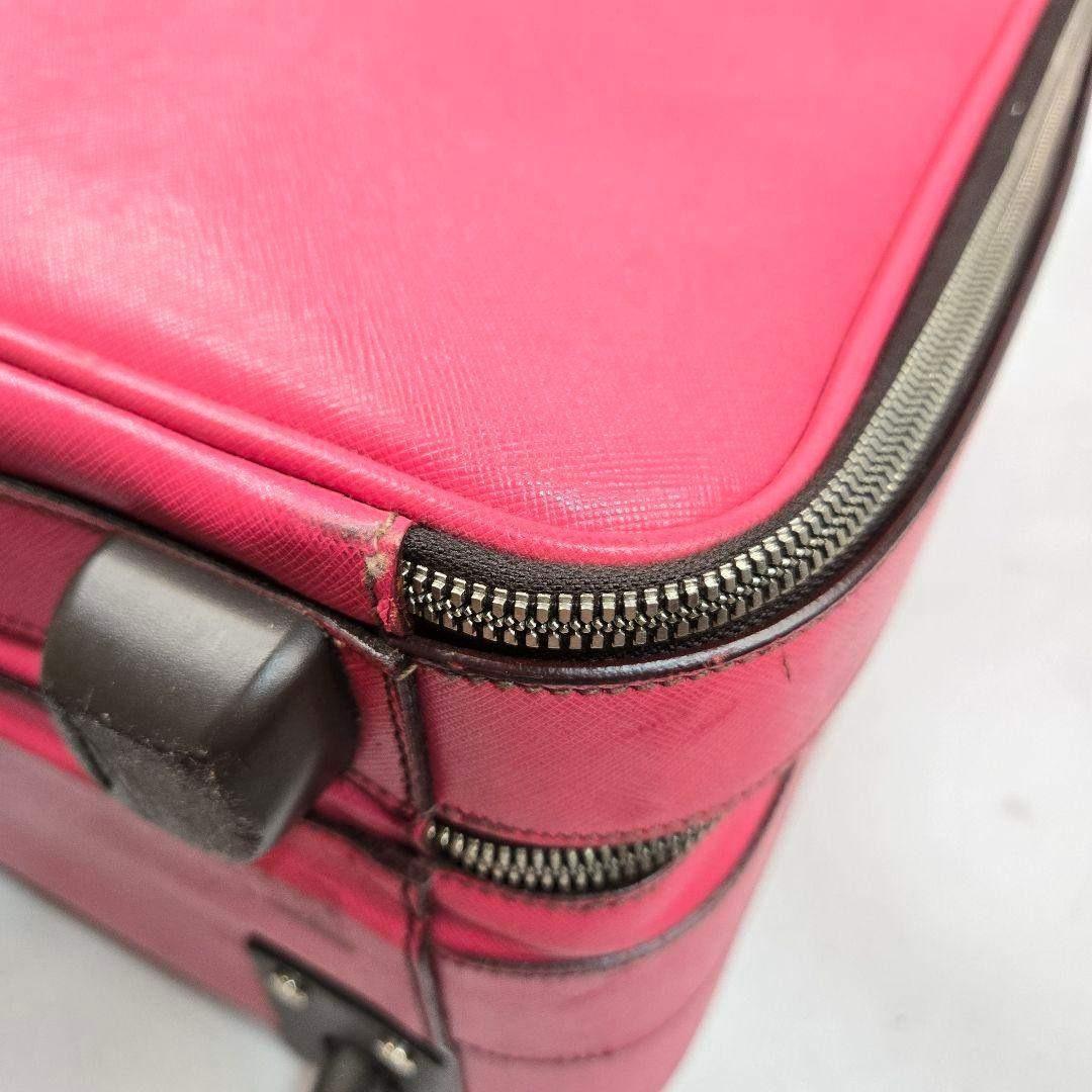 美品 PRADA キャリーケース オールサフィアーノレザー ポケット多