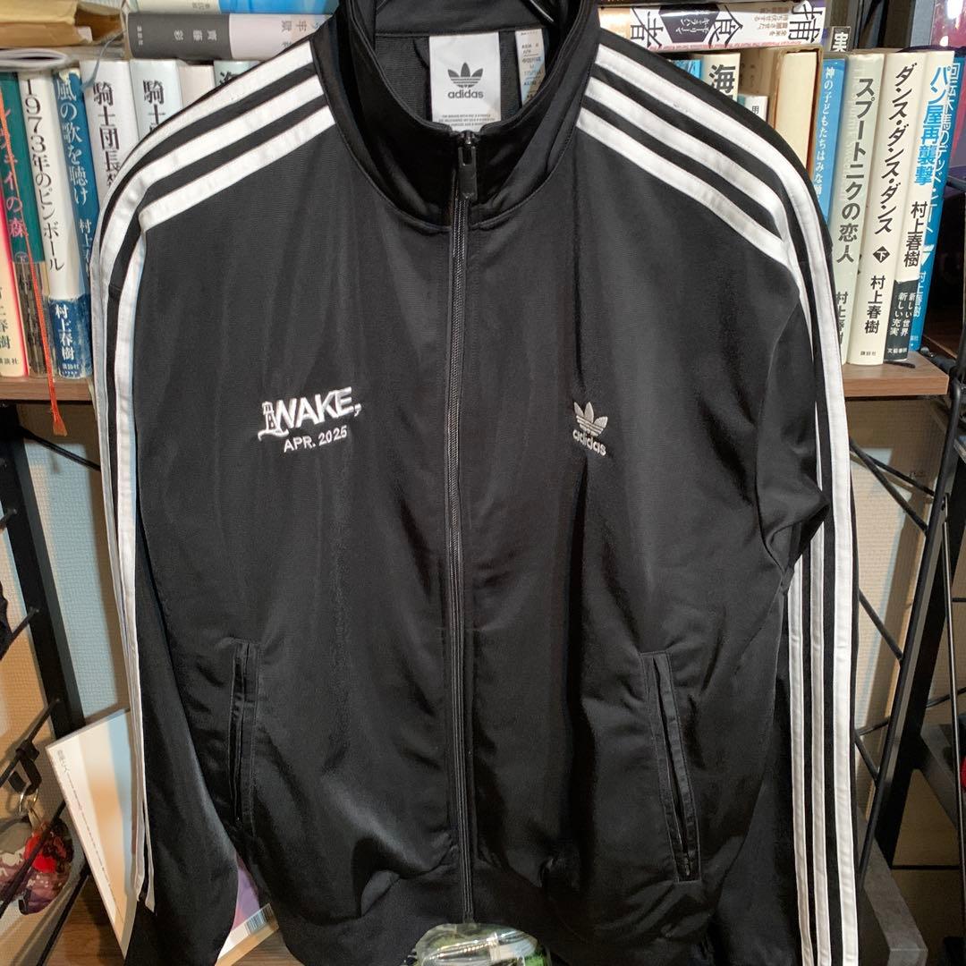wake sapporo adidas ブラックジャージセット WAKE刺繍