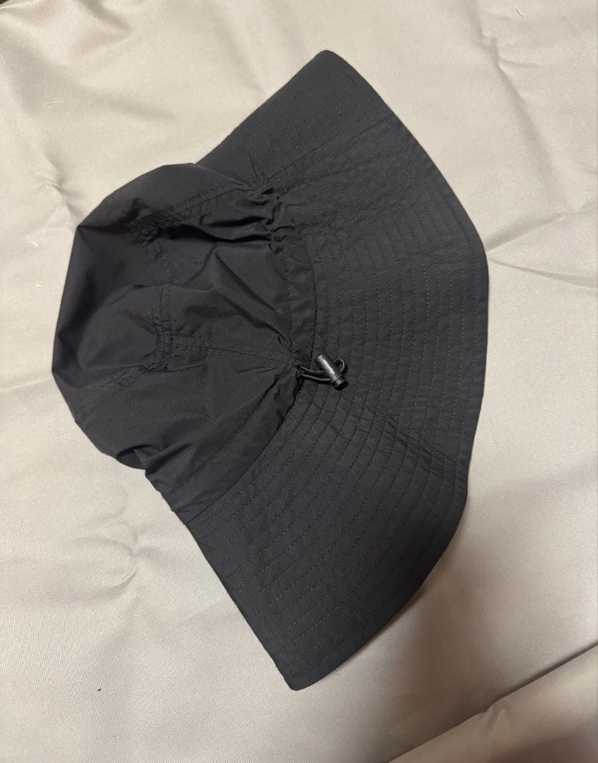 【美品】emi様用ナゴンスタンス　黒バケットハット