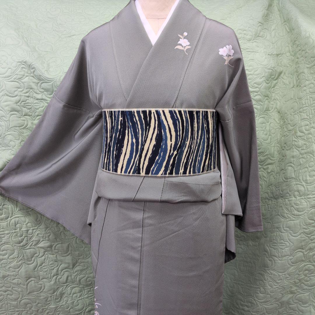 さ*ん様 1ー55 　訪問着 グレー帯とセットです　共の八掛けです