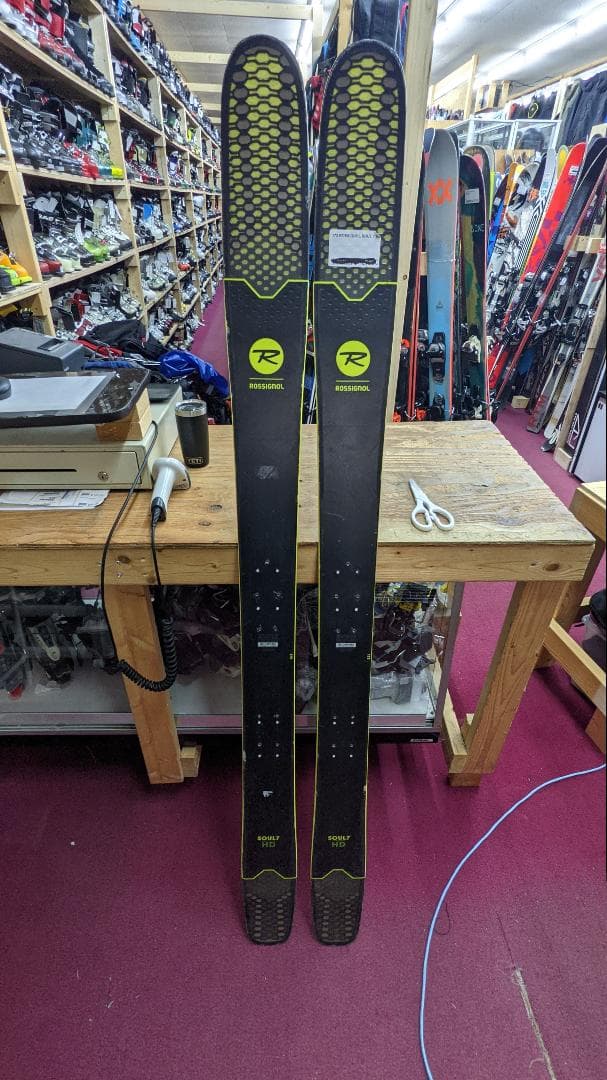 スキー 172 ROSSIGNOL SOUL 7 HD