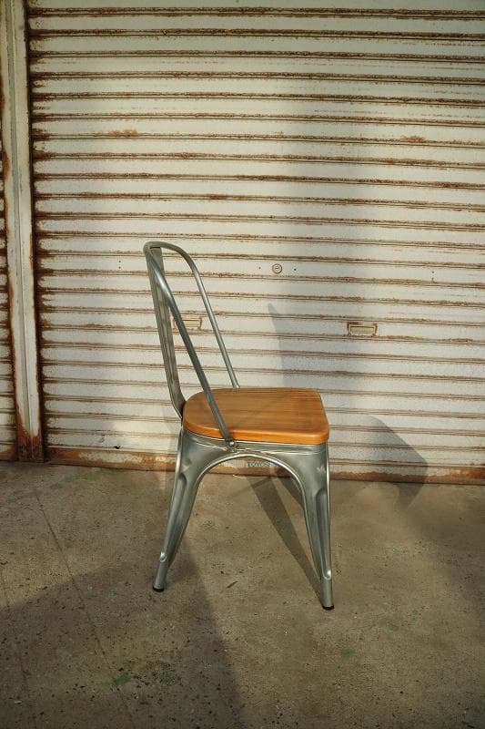 ☆送料無料☆ ダイニングチェア / スタッキング / ヴィンテージ風