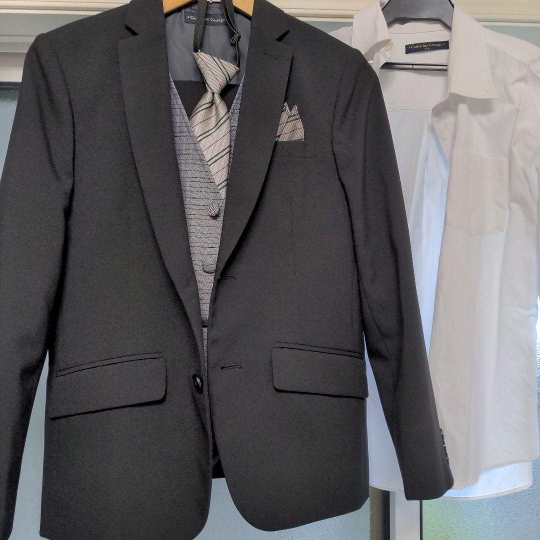 男の子用フォーマルスーツ