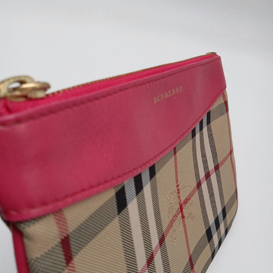 バーバリー　クラッチバッグ　ポーチ　ノバチェック　セカンドバッグ