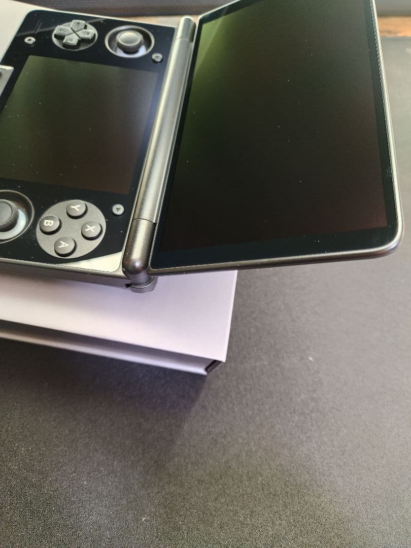 AYN Thor 8GB/128GB　BASE　 ブラック