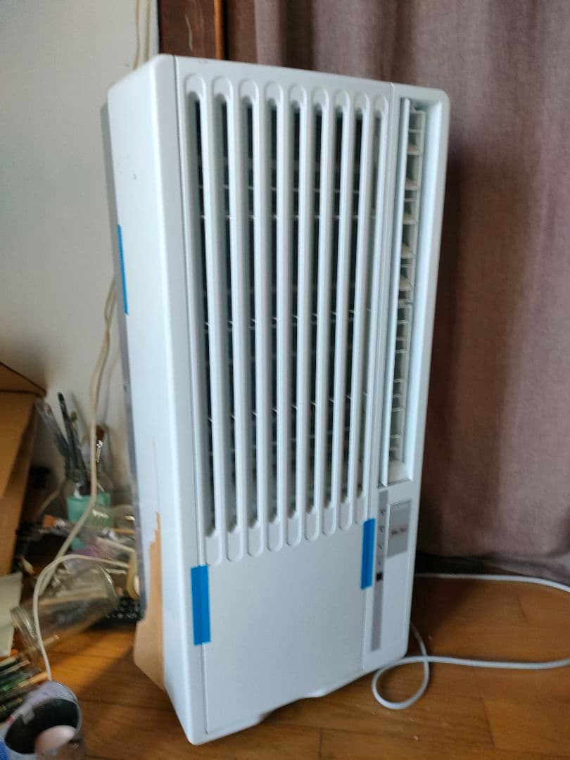 K*M様 窓用エアコン ホワイト スリムデザイン