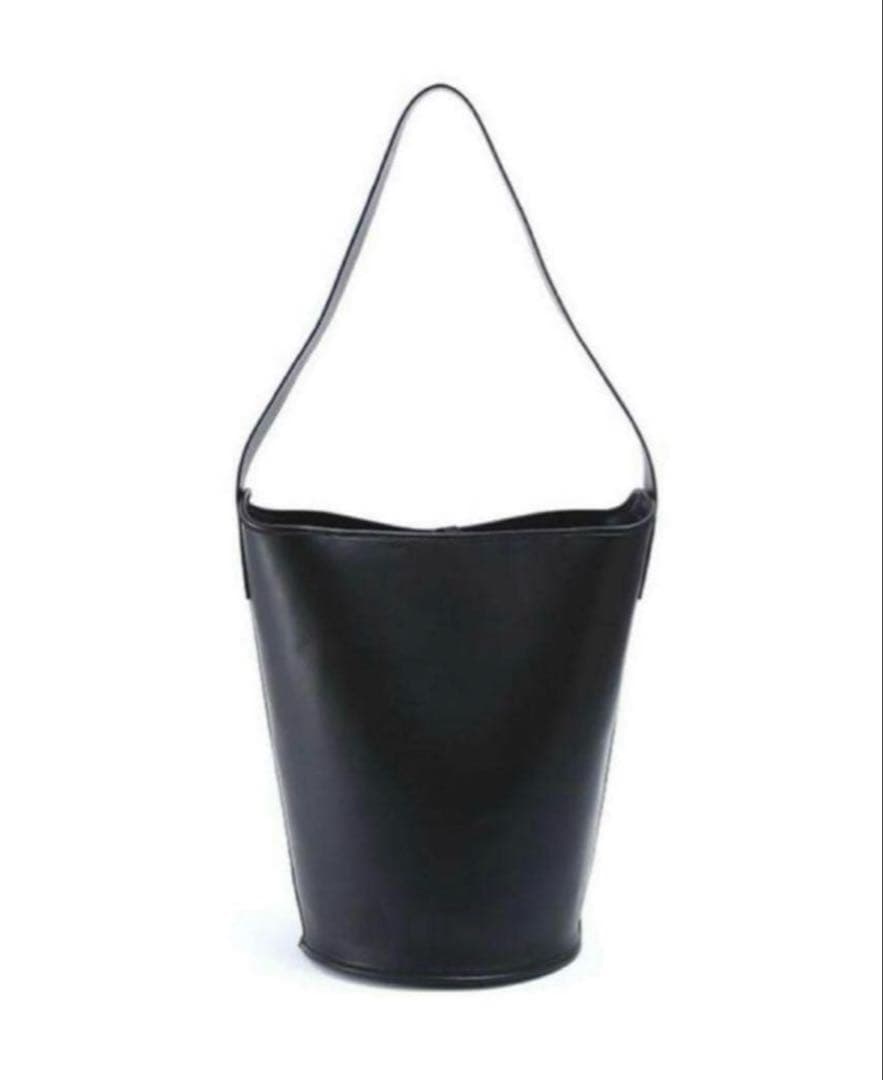 ETRE TOKYO ラムレザーバケットバッグ 完売品 ショルダー ブラック