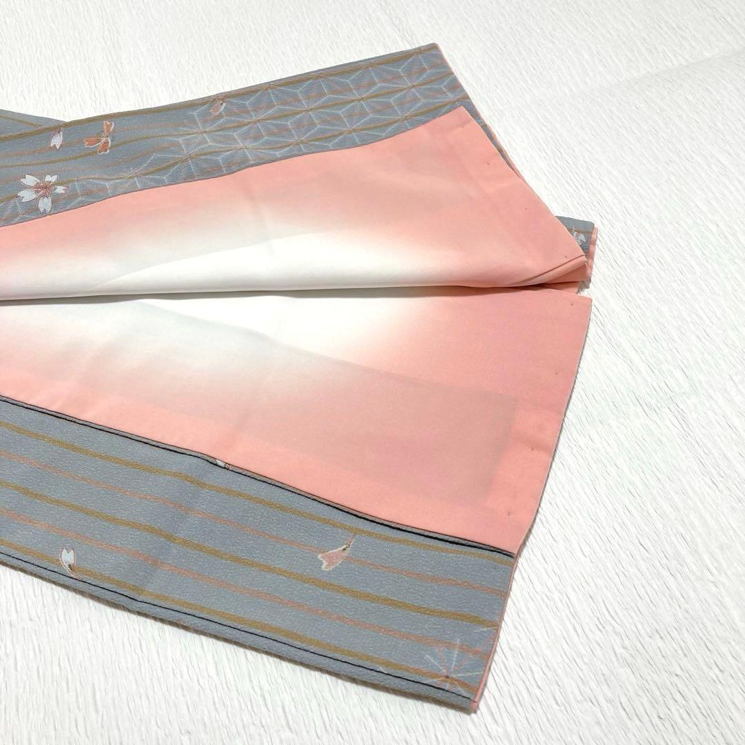 【良品✨】東レシルック　洗える着物　小紋　鼠色　麻の葉　舞桜　手縫い仕立て　I4