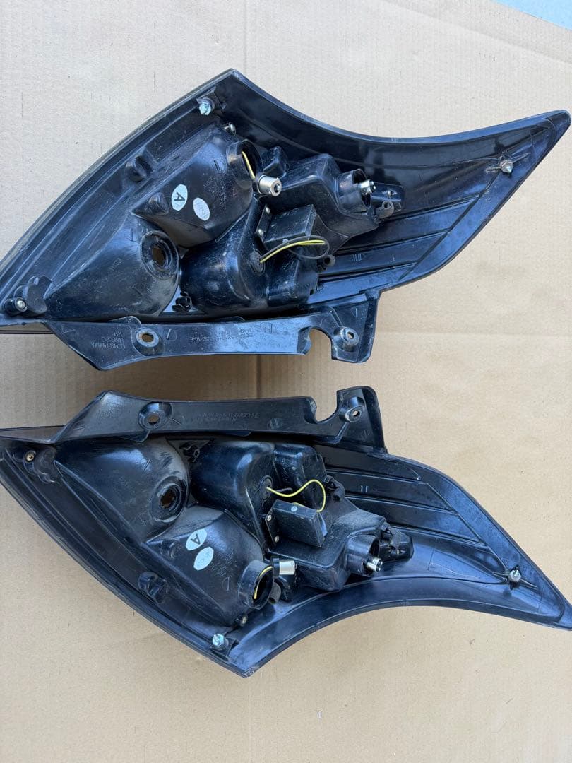 スイフトスポーツ　zc32s 社外　テールランプ　LED