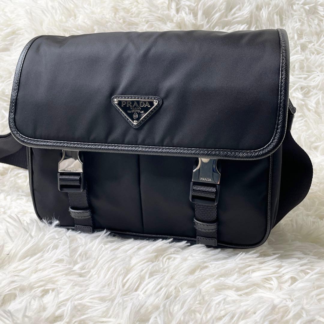 【現行品 未使用】プラダ Re-Nylon xサフィアーノ ショルダーバッグ