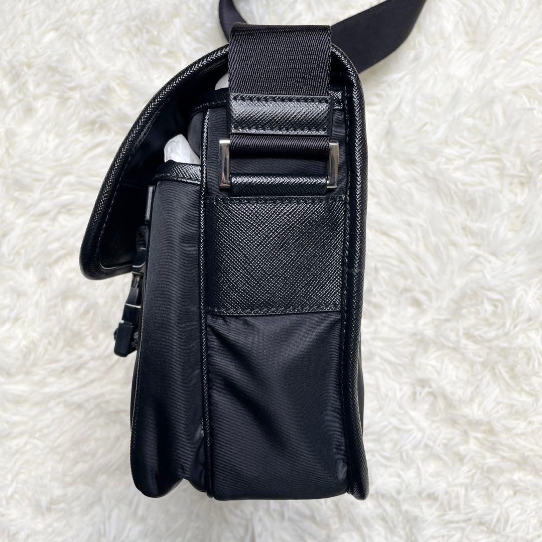 【現行品 未使用】プラダ Re-Nylon xサフィアーノ ショルダーバッグ