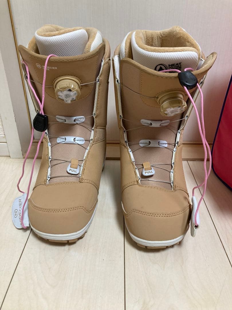 チャッキー Nidecker レディース スノーボードブーツ 23.5cm