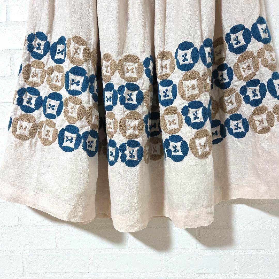 【mina perhonen　ミナ ペルホネン】　刺繍　リネン　スカート　タック