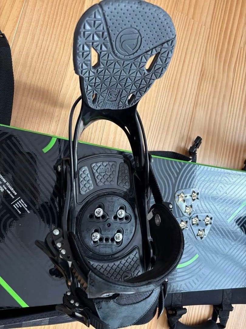 スノーボード4点セット(ボード・ビンディング・ブーツ・カバー)