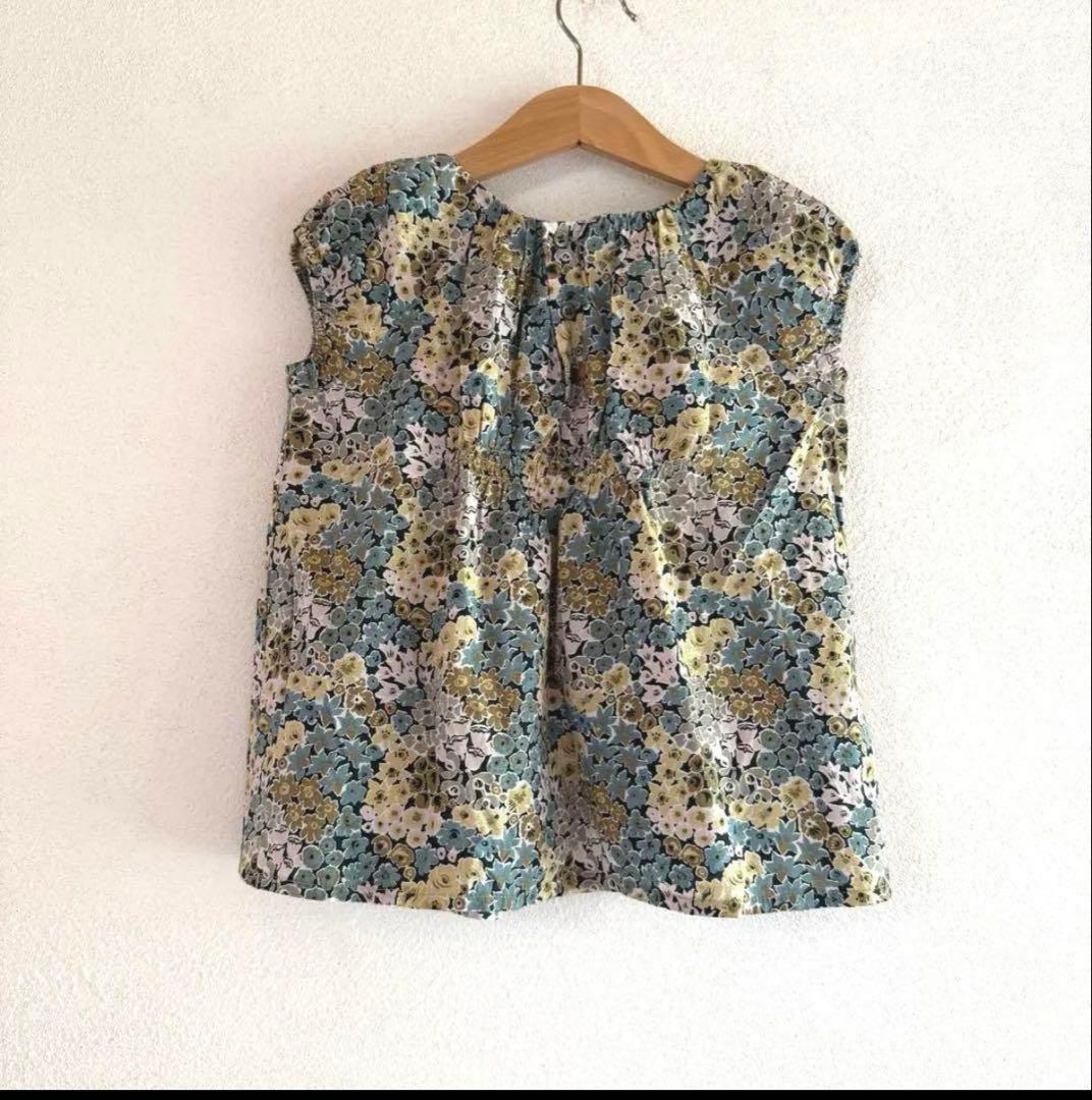 専用です [なさま　ワンピースとブラウスの2点]