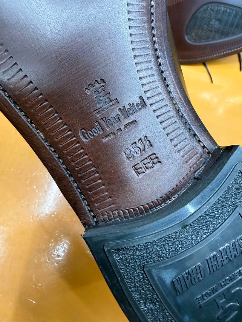 ヒロカワ製靴　黒　ビジネスシューズ25.5EEE